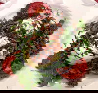 JJ Kings - Holiday Sunshine Coast