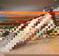 Restaurant Lurleen's - Holiday Sunshine Coast