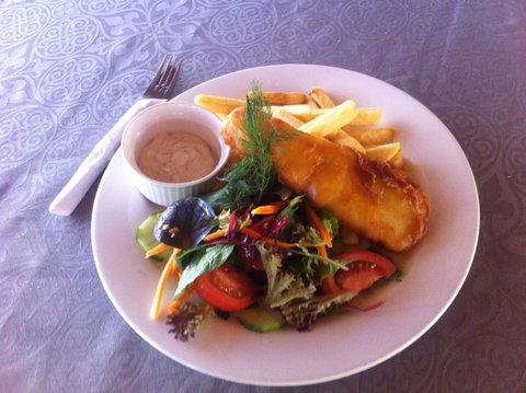 Riverside Bar And Restaurant: Mount Seaview Resort - Sunshine Coast Tourism 1