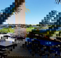 Signatures Restaurant and Bar - Sunshine Coast Tourism