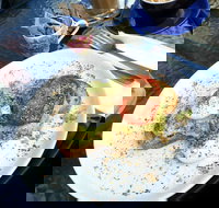 Simply D'Vine - Holiday Sunshine Coast