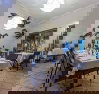 Wild Prawn Cafe Bar and Grill - Sunshine Coast Tourism