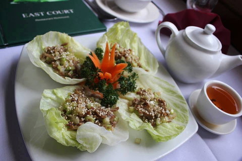 East Court Restaurant - Holiday Sunshine Coast 0