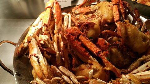 East West Buffet - Sunshine Coast Tourism 0