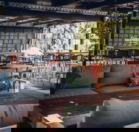 Mick O'Shea's - Sunshine Coast Tourism