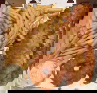 Nedlands Fish Tales - Sunshine Coast Tourism