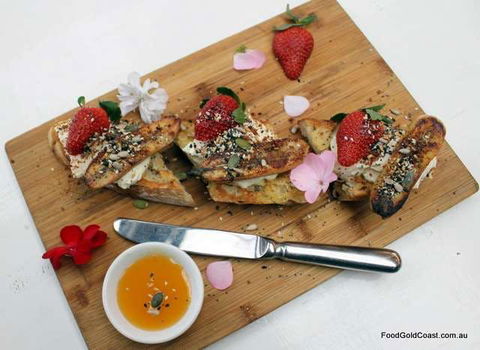 Osteria - Holiday Sunshine Coast 0