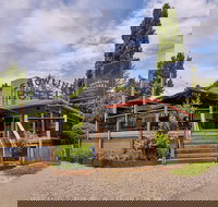 The Harrietville Snowline Hotel - Sunshine Coast Tourism