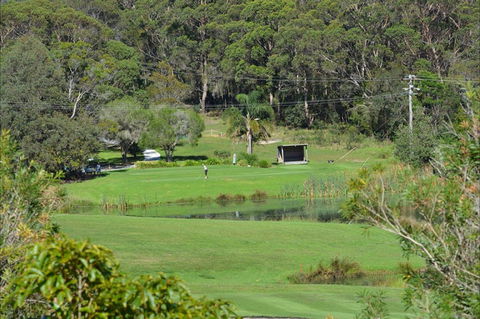 Bermagui Country Club - Sunshine Coast Tourism 1