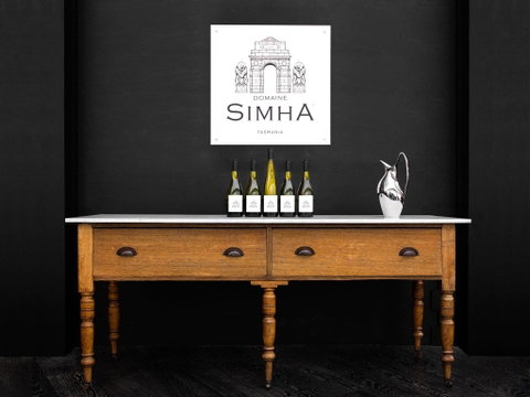 Domaine Simha - Holiday Sunshine Coast 0