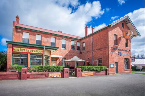 Holgate Brewhouse - Sunshine Coast Tourism 1