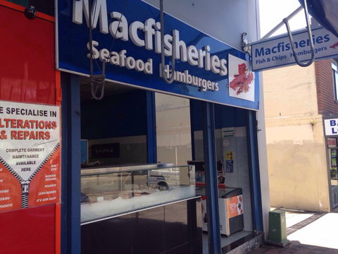 Macfisheries - Sunshine Coast Tourism 0