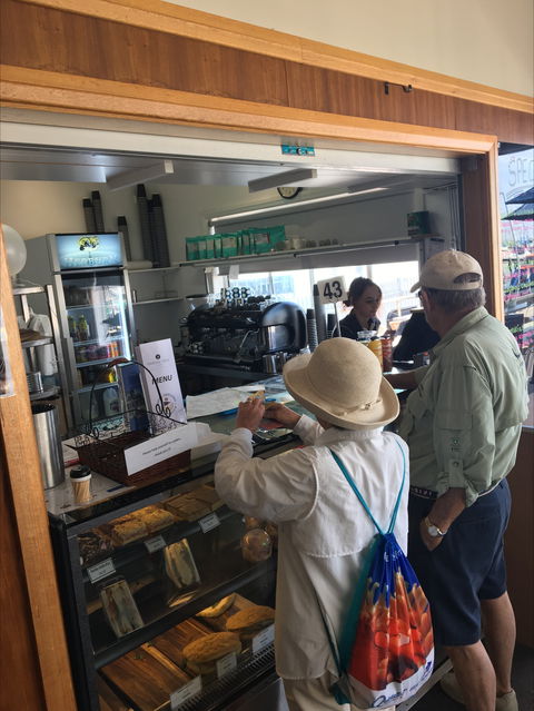 Marina View Cafe - Sunshine Coast Tourism 2