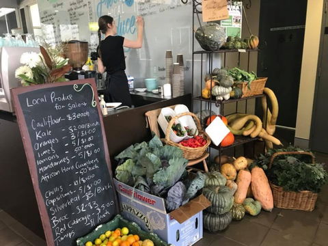 Reader's Café And Larder - Sunshine Coast Tourism 0