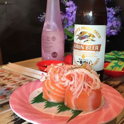 Sushi Revolution - Sunshine Coast Tourism 0