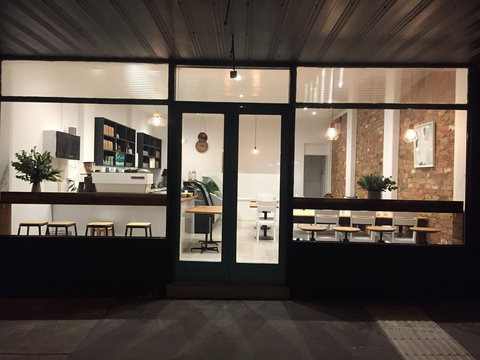 Venita - Holiday Sunshine Coast 0