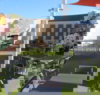 Bill's Bar - Ningaloo Coral Bay - Sunshine Coast Tourism