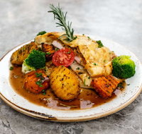 Epi Cafe - Holiday Sunshine Coast