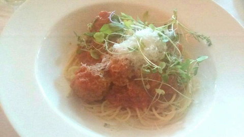 Novaro's Italian Restaurant - Sunshine Coast Tourism 0