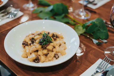 Salena Estate Wines / Cucina 837 At Salena - Sunshine Coast Tourism 2