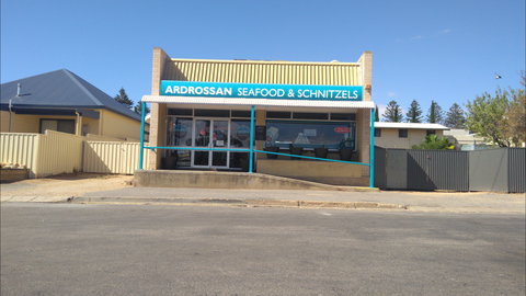 Ardrossan Seafood And Schnitzels - Sunshine Coast Tourism 0
