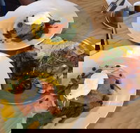 Artezen Espresso Bar - Sunshine Coast Tourism