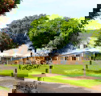 Badger Creek Blueberry Winery - Holiday Sunshine Coast