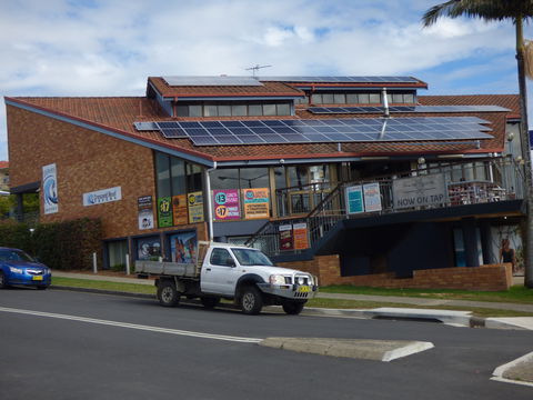 CrescentHead Taven - Sunshine Coast Tourism 0