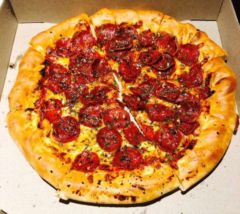 Pizza Hut - Ashmore - Holiday Sunshine Coast 0