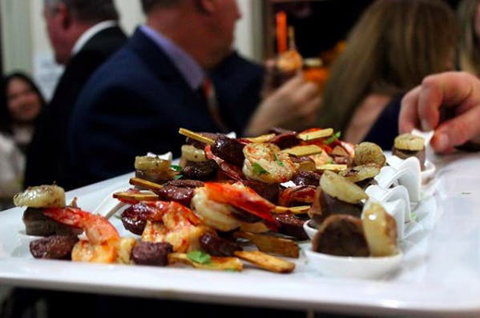 Sandgate Post Office Hotel - Holiday Sunshine Coast 0