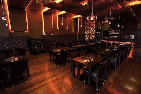 Thai@Officer - Holiday Sunshine Coast 0