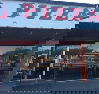 Angelo's Pizzeria - Sunshine Coast Tourism