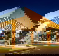 Buckley's Entertainment Centre - Sunshine Coast Tourism