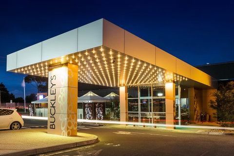 Buckley's Entertainment Centre - Holiday Sunshine Coast 0