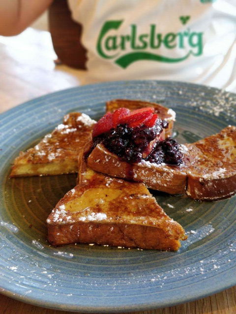 Cherry Beans Coffee Roasters Cafe - Holiday Sunshine Coast 0