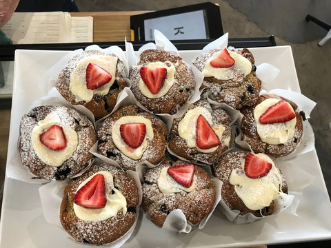 Edina Waterfront Cafe - Sunshine Coast Tourism 0