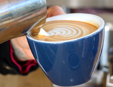 Edina Waterfront Cafe - Sunshine Coast Tourism 2