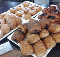 Grandma Moses Bakery - Holiday Sunshine Coast