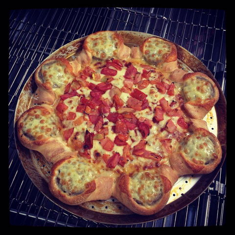 Pizza Hut Penrith - Jamisontown - Holiday Sunshine Coast 0