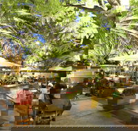 The Brisbane Hotel - Holiday Sunshine Coast