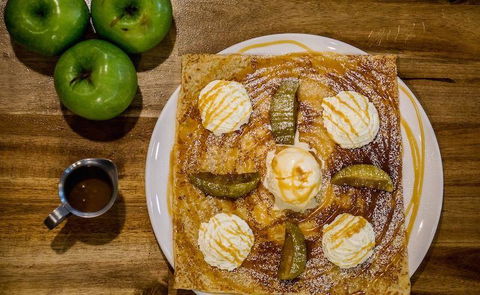 Bellas Cafe & Licensed Italian Restaurant - Sunshine Coast Tourism 14