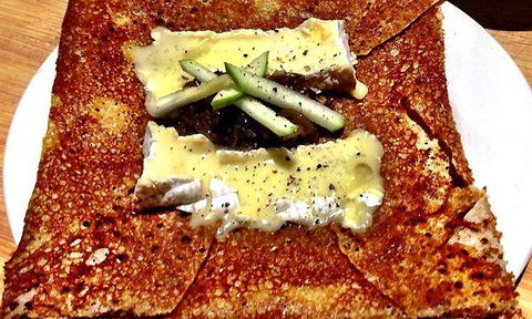 Bellas Cafe & Licensed Italian Restaurant - Sunshine Coast Tourism 15