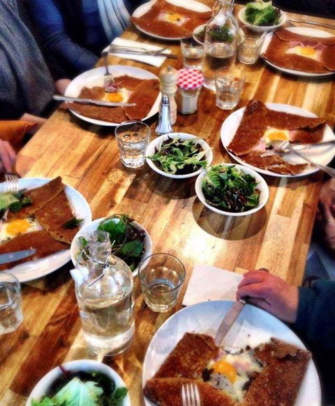 Bellas Cafe & Licensed Italian Restaurant - Sunshine Coast Tourism 20