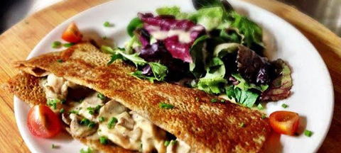 Bellas Cafe & Licensed Italian Restaurant - Sunshine Coast Tourism 21