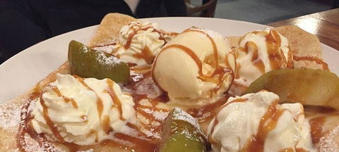 Bellas Cafe & Licensed Italian Restaurant - Sunshine Coast Tourism 22