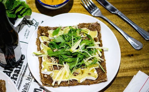 Bellas Cafe & Licensed Italian Restaurant - Sunshine Coast Tourism 2