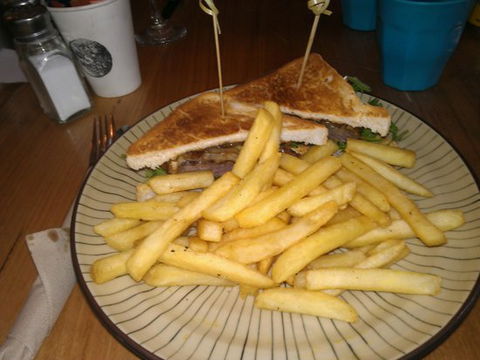 Bread & Stone - Sunshine Coast Tourism 18