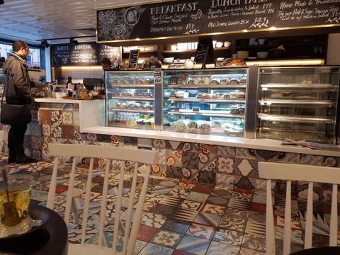 Cafe 55 - Sunshine Coast Tourism 14