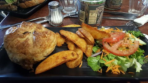 Elephant Boy Cafe - Sunshine Coast Tourism 0