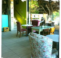Shaana Cafe - Holiday Sunshine Coast